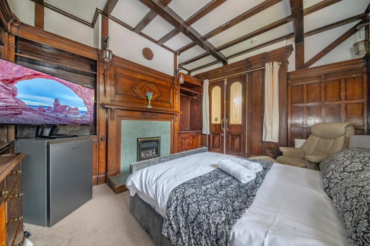 *Rg9Bc* For Your Most Relaxed & Cosy Stay + Free Parking + Free Fast Wifi * Leeds  Bagian luar foto