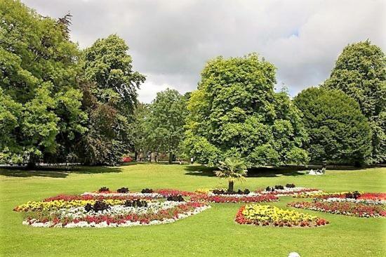 *Rg9Bc* For Your Most Relaxed & Cosy Stay + Free Parking + Free Fast Wifi * Leeds  Bagian luar foto